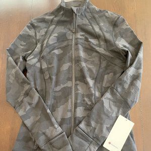 New Lululemon Camo Define Jacket Size 10